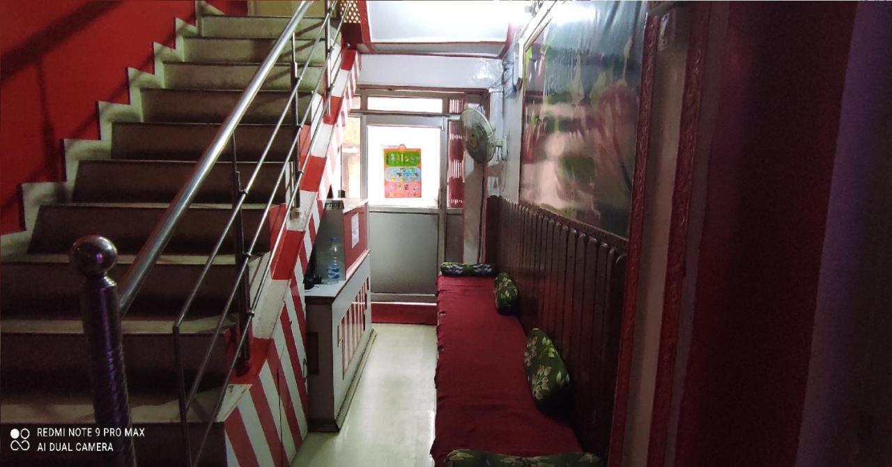 Hotel Avadh Balrāmpur Εξωτερικό φωτογραφία
