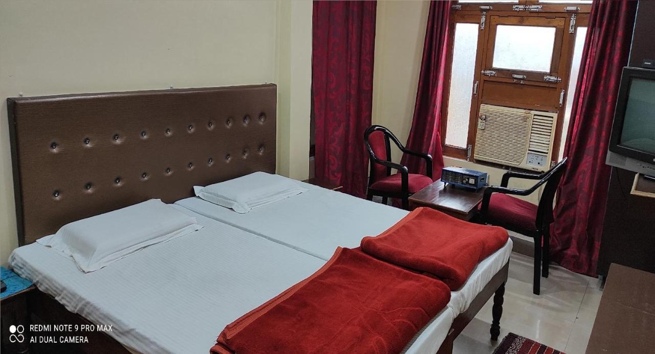 Hotel Avadh Balrāmpur Εξωτερικό φωτογραφία